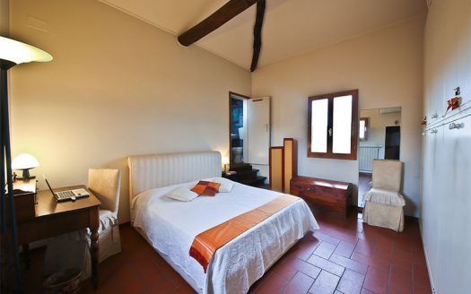 Bilocale 50 m² in vendita a Firenze Galluzzo – Completamente arredato