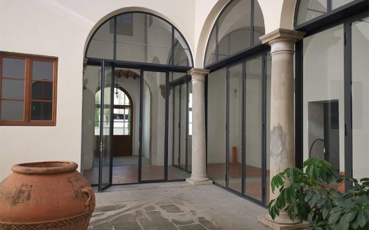 Locale commerciale 5 vani 283m² in vendita a Coverciano (Firenze) – Unità 16
